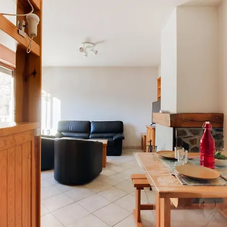 Duplex T3 Avec Balcon, Cheminee Et Parking A - Fr-1-402-82 דירה